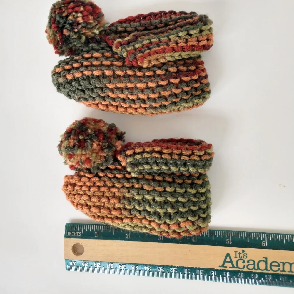 Shoes Slippers Baby Booties Hand Crafted Pompom Knit Browns Greens Orange Fall